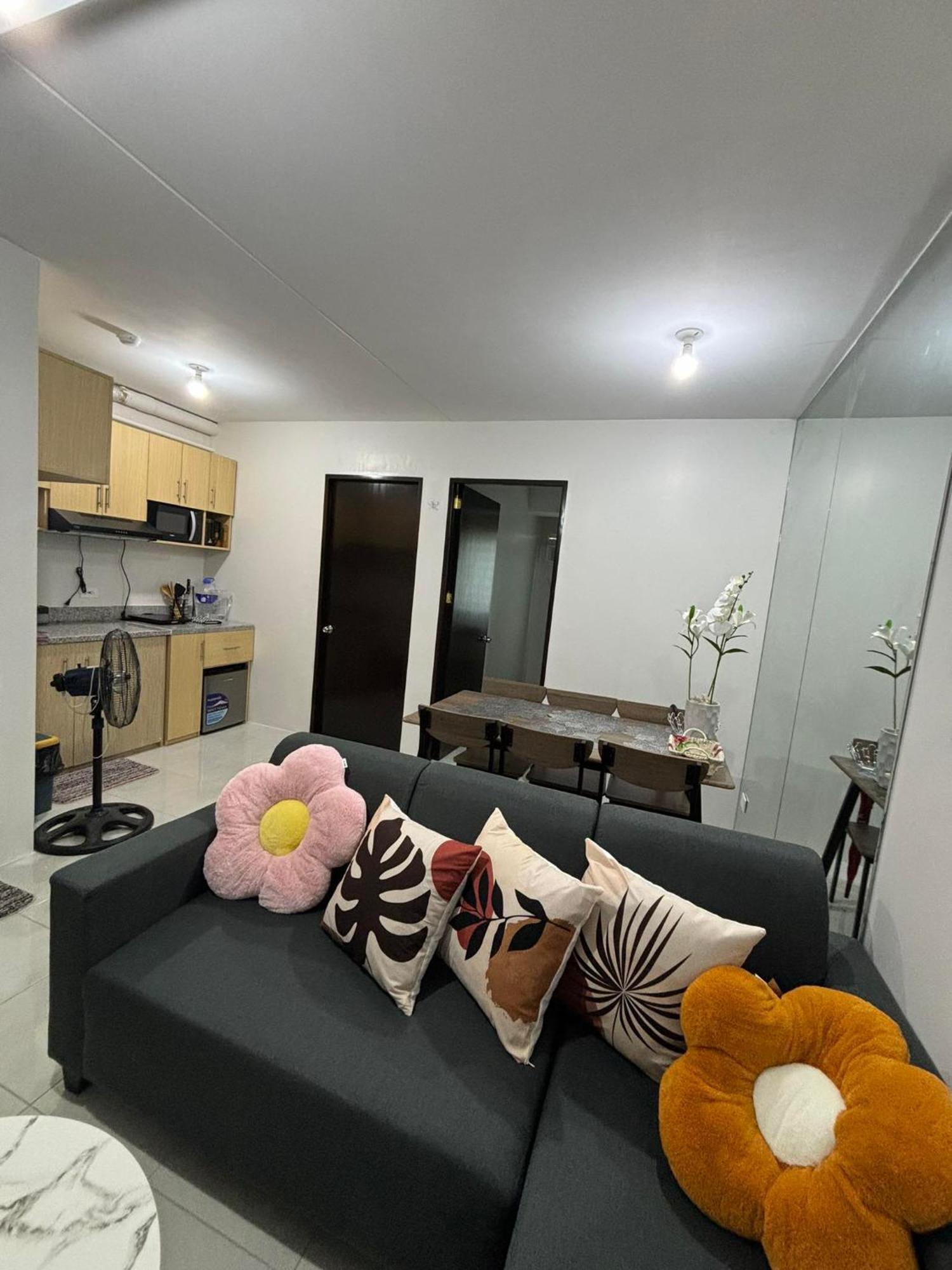 Casa Moanna 2Br Condo With Dining, Kitchen, Living Area And Netflix Mandaue City Exterior foto