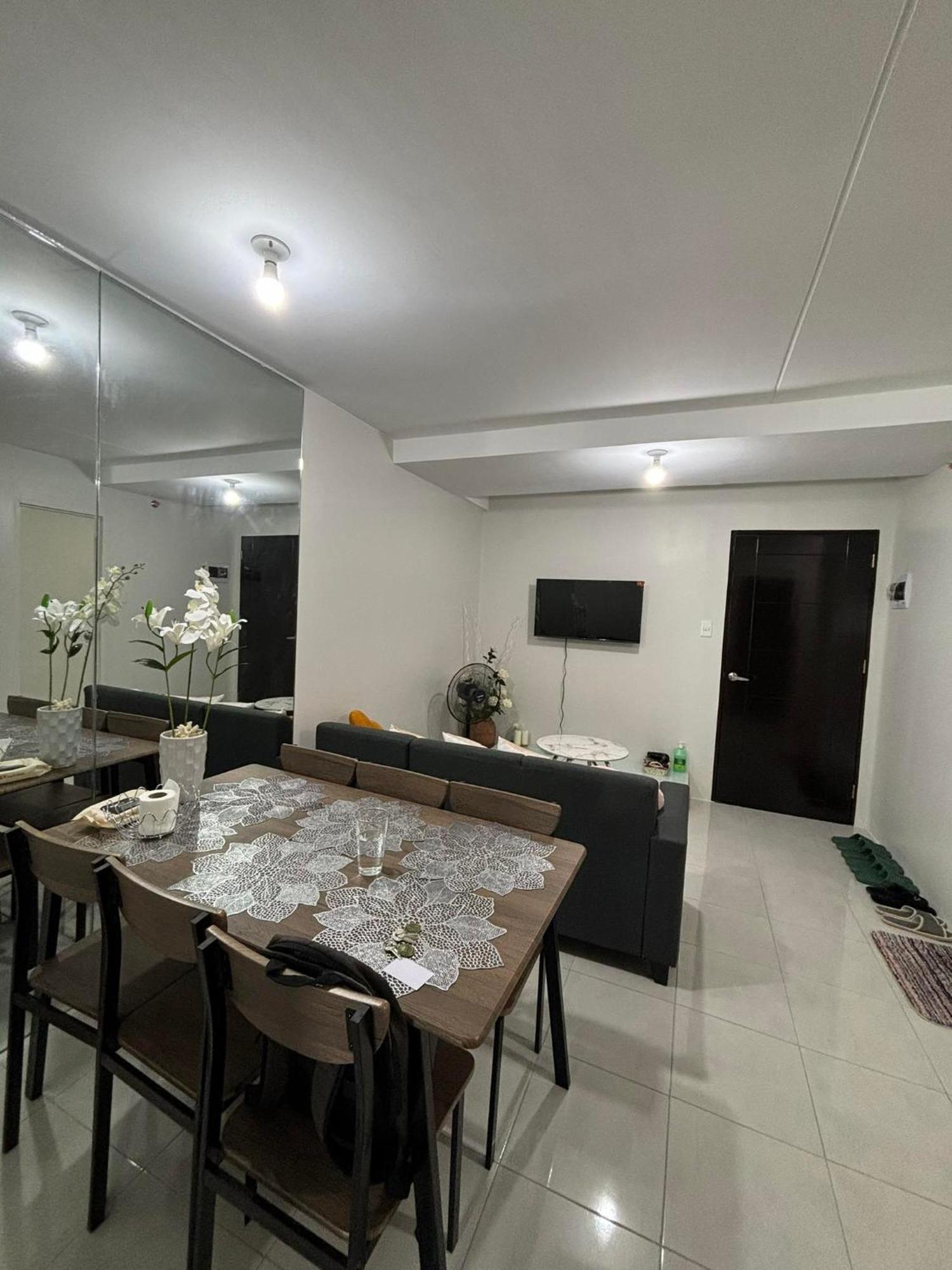 Casa Moanna 2Br Condo With Dining, Kitchen, Living Area And Netflix Mandaue City Exterior foto